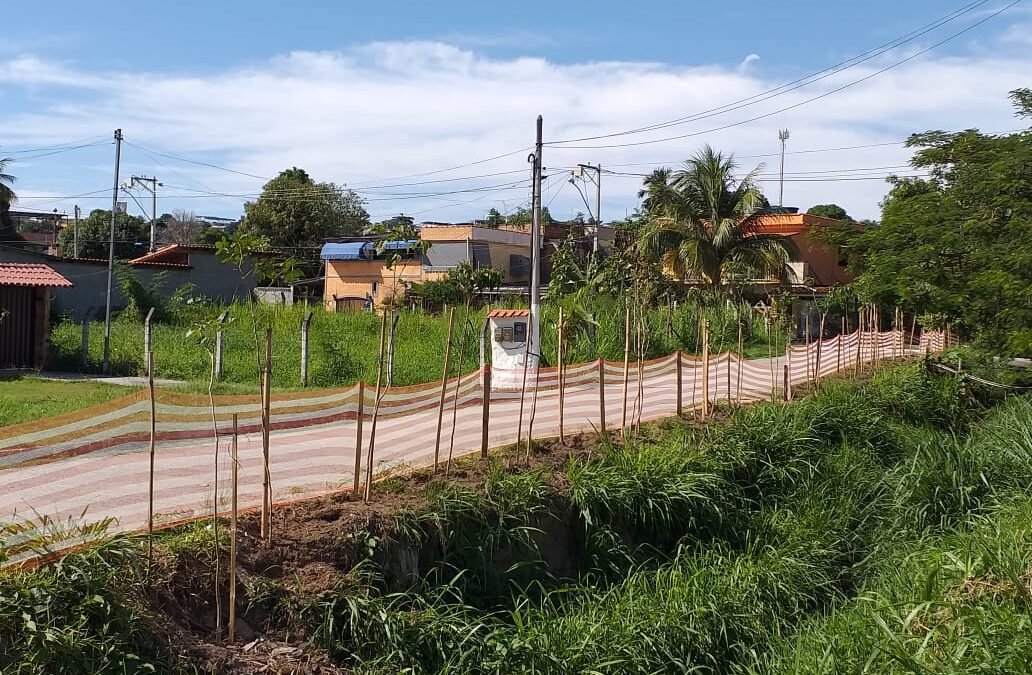 Arborização nas margens do Rio Camarão – Pacheco, São Gonçalo